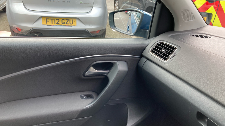 Volkswagen Polo 1.2 TSI SE 5dr Petrol Hatchback